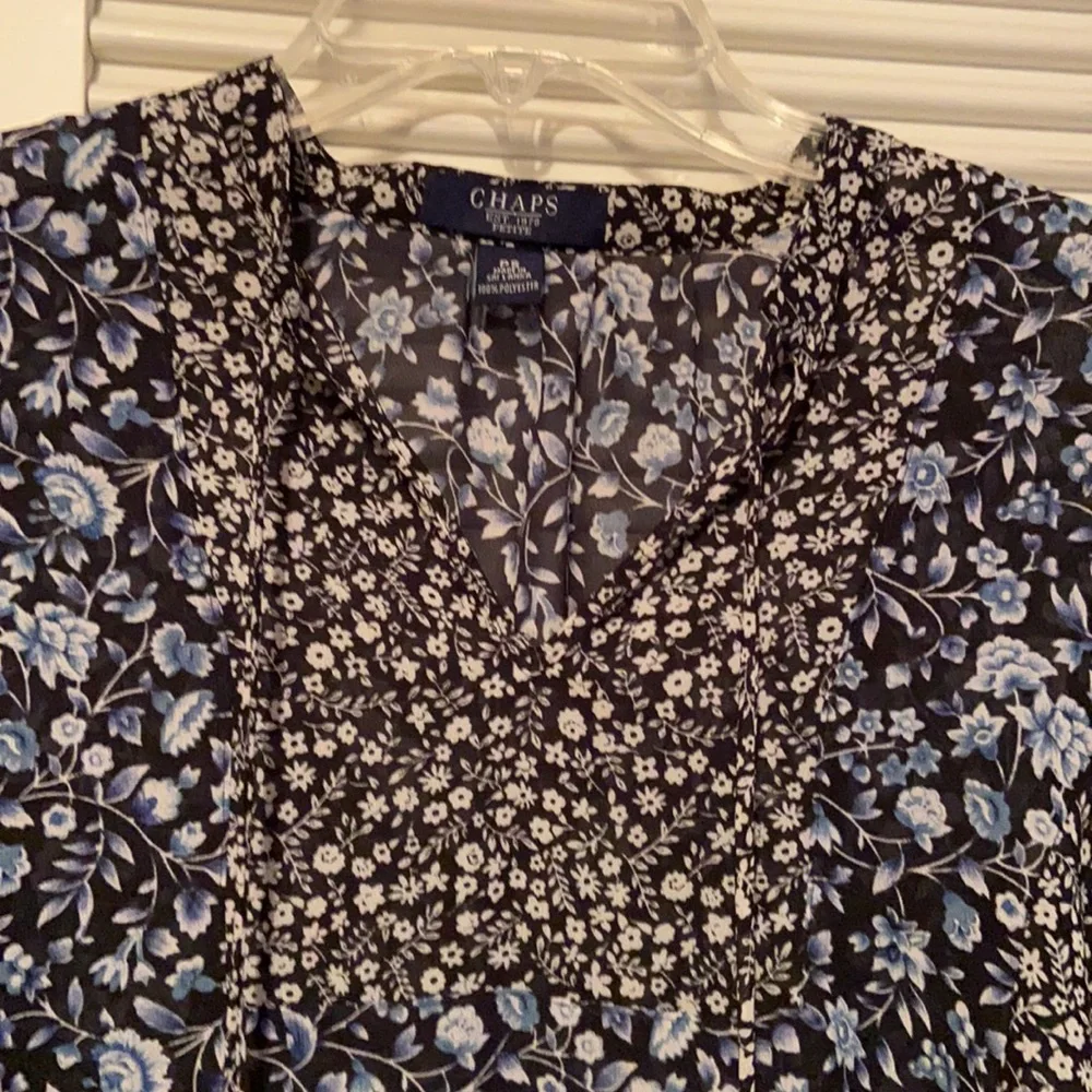 CHAPS Petite Floral Tie Front Blouse - Picture 3 of 7